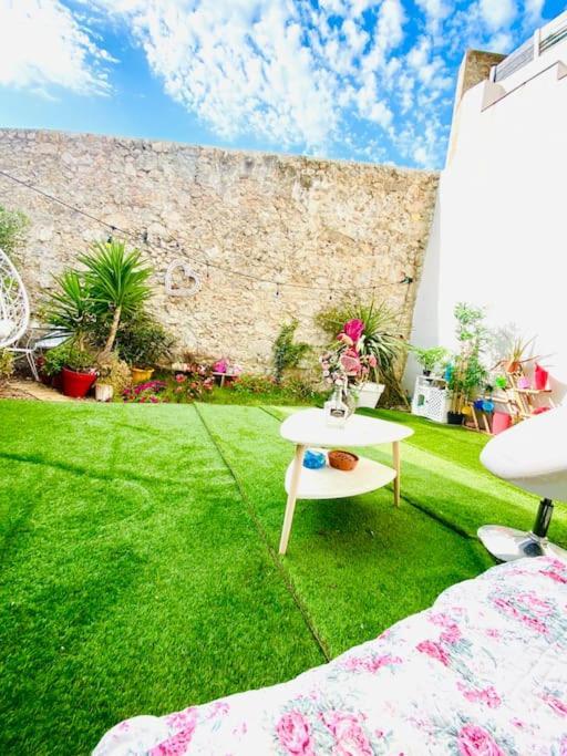 Havre De Paix Avec Jardin Et Clim En Centre Ville De Sete Luaran gambar
